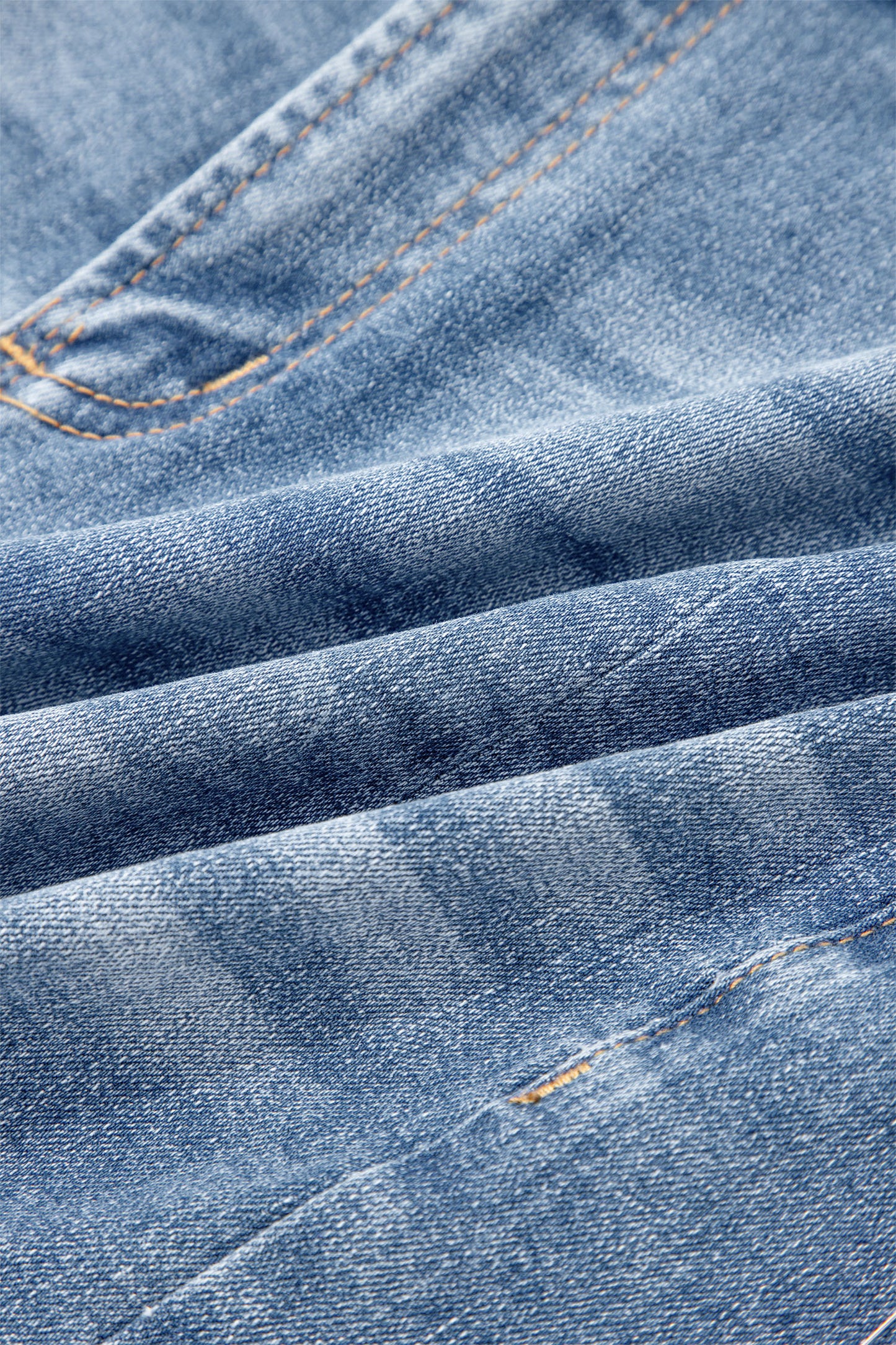 Raw Hem Denim Shorts – Casual High Rise Everyday Summer Bottoms