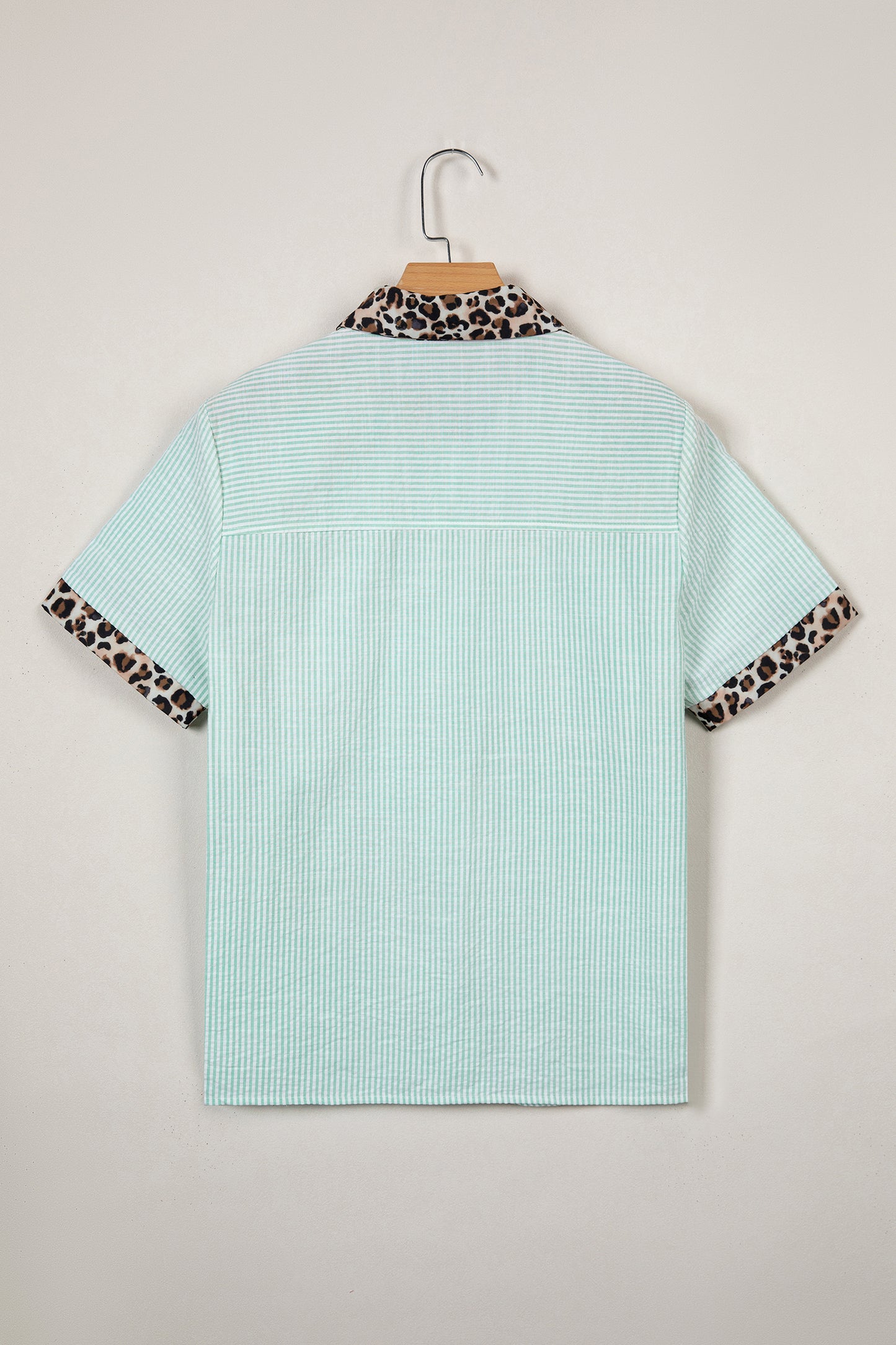 Leopard Contrast Collar Striped Blouse – Casual Everyday Button Front Top