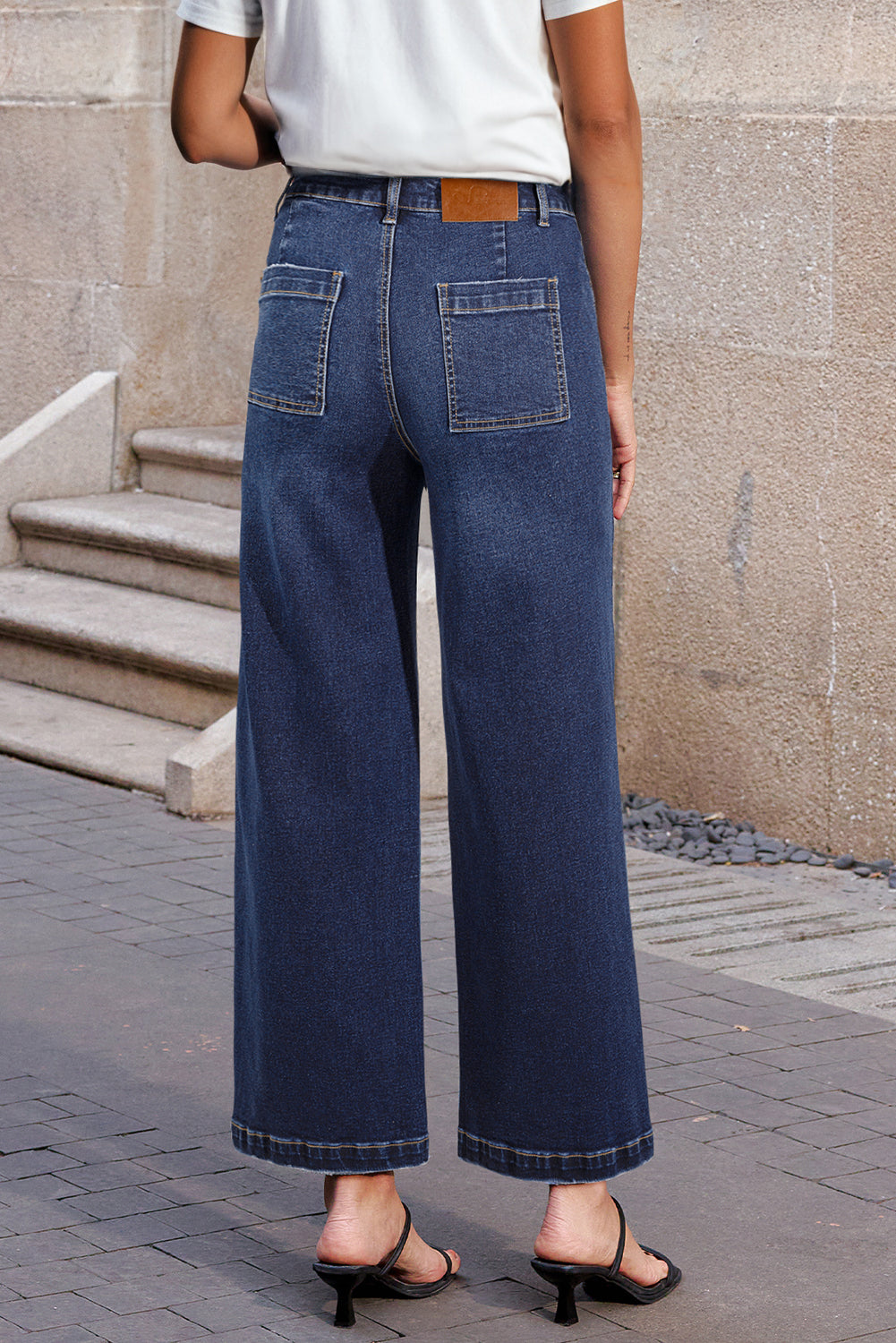 Patch Pocket Wide-Leg Everyday Denim Jeans
