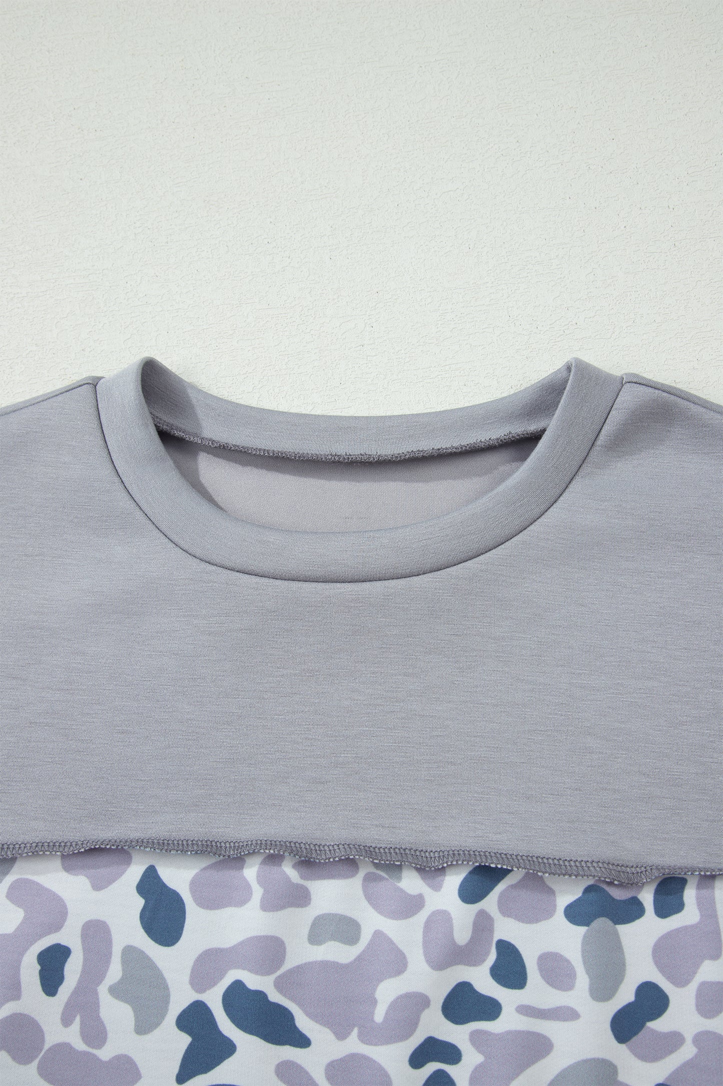 Color Block Camouflage Panel Tee – Casual Crew Neck Short Sleeve Everyday Top