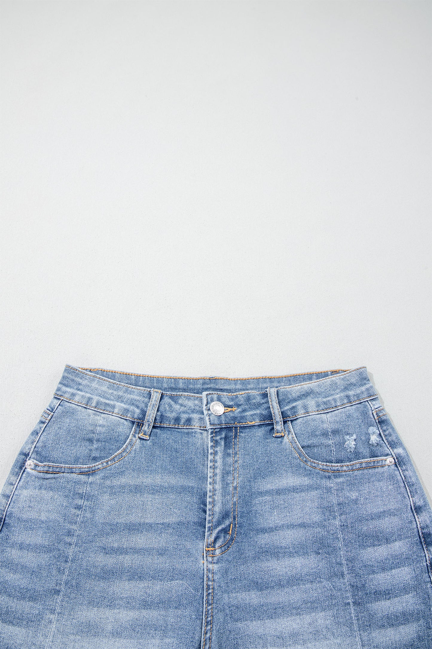 Raw Hem Denim Shorts – Casual High Rise Everyday Summer Bottoms