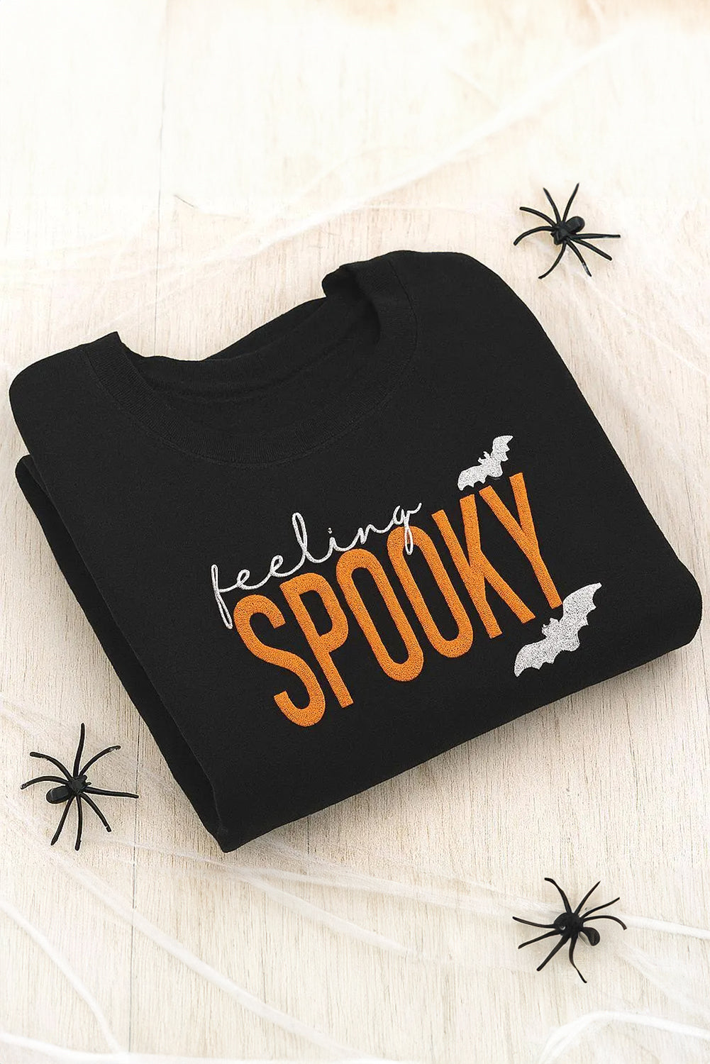 Black Feeling Spooky Embroidered Sweatshirt – Halloween Crew Neck Pullover